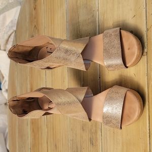 Diane Von Furstenberg Opal Wedge Sandal